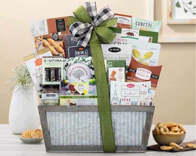 The Connoisseur Gourmet Gift Basket 