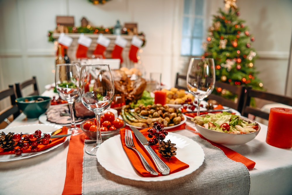 What Restaurants are open on Christmas Eve 2025